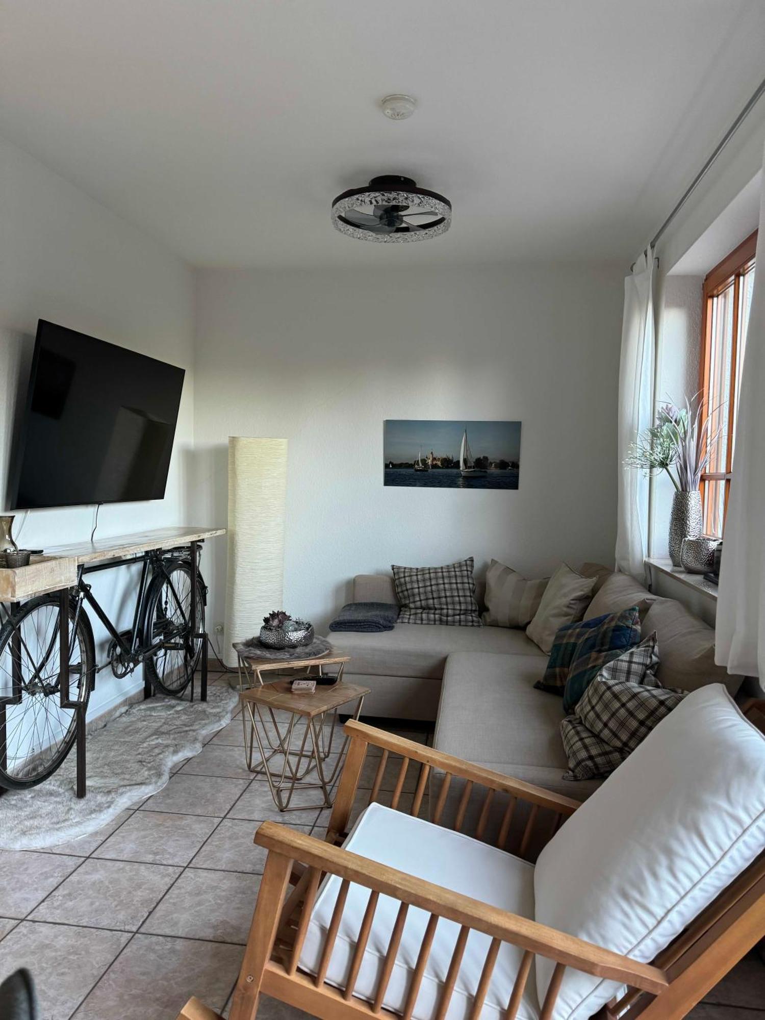 Raben Steinfeld Ferienwohnung Stoerblick Schwerin מראה חיצוני תמונה