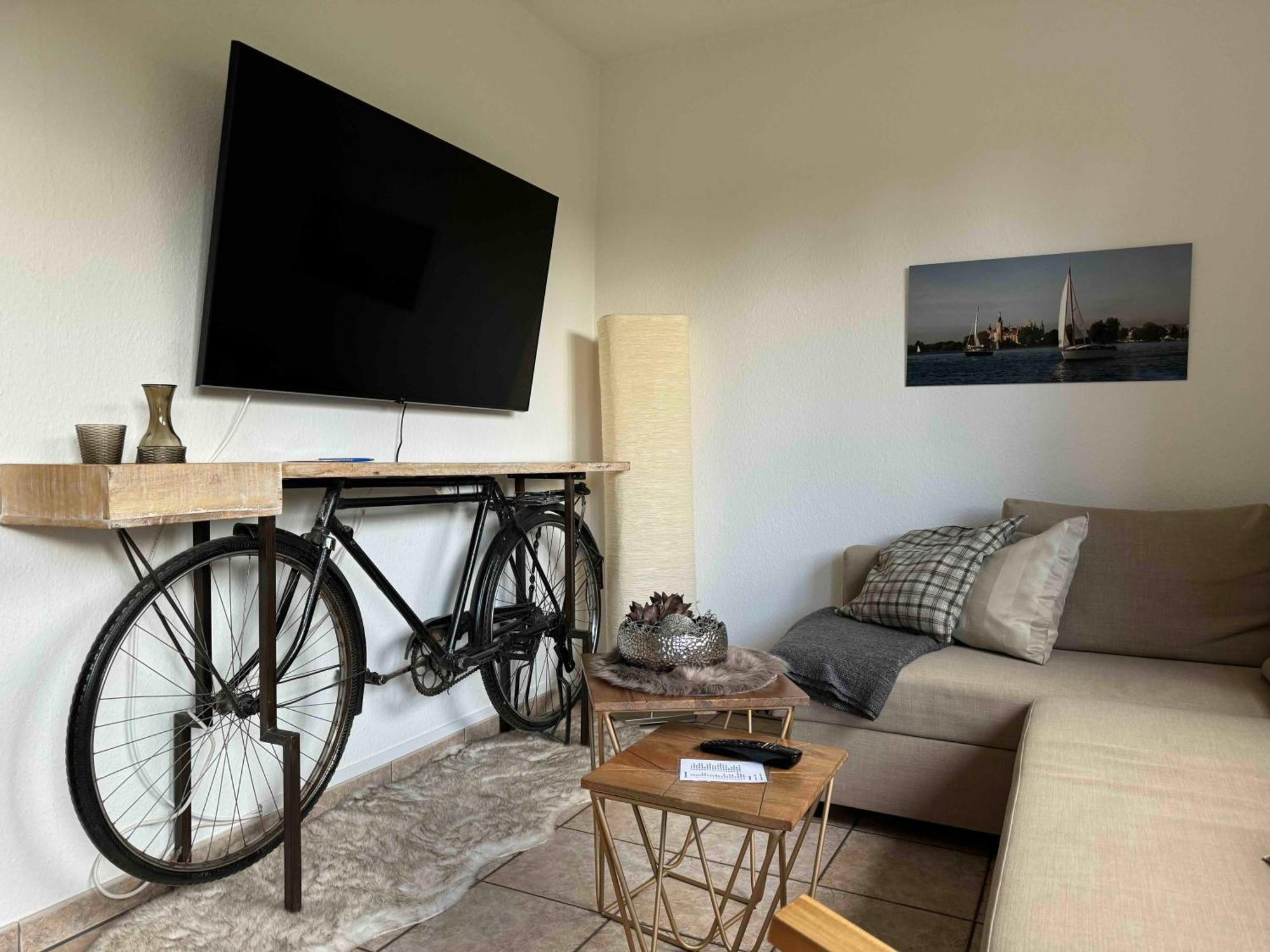 Raben Steinfeld Ferienwohnung Stoerblick Schwerin מראה חיצוני תמונה